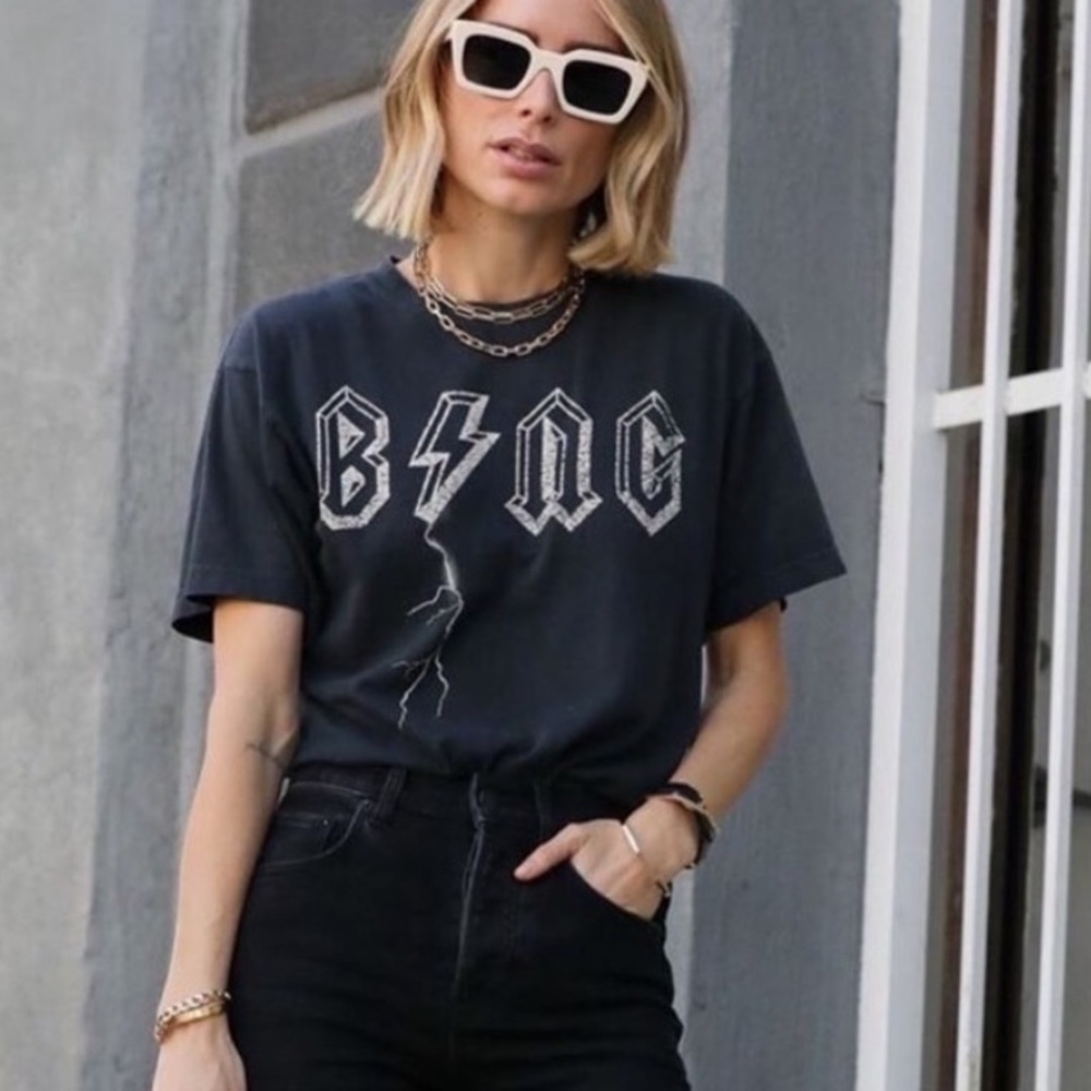 ✨Anine Bing Bolt Tee✨